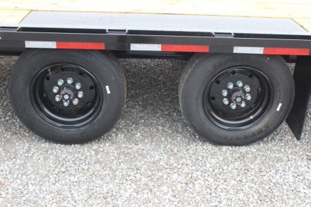 New 2027 Moritz 8' 6" x 22' + 4' Deckover Flatbed w/ Beavertail - Aluminum Ramps - 16,000# GVW