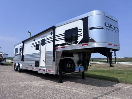 New 2027 Lakota Infinity 2H/Toy Hauler 9'LQ Straight Load Horse Trailer