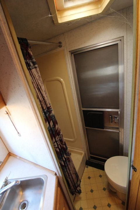 Used 1999 SilverLite LQ 3 Horse Trailer