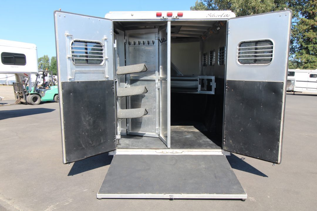 Used 1999 SilverLite LQ 3 Horse Trailer