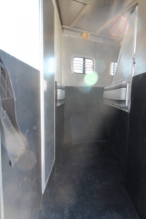 Used 1999 SilverLite LQ 3 Horse Trailer
