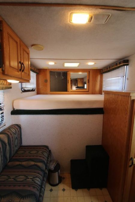 Used 1999 SilverLite LQ 3 Horse Trailer