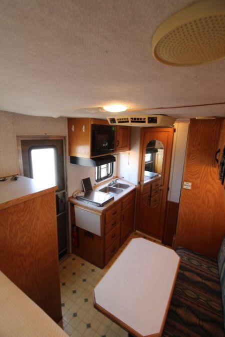 Used 1999 SilverLite LQ 3 Horse Trailer
