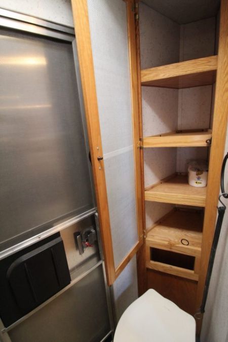 Used 1999 SilverLite LQ 3 Horse Trailer