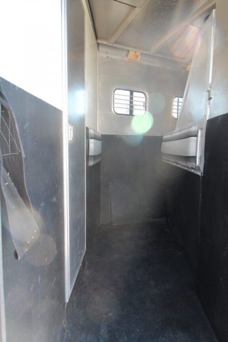 Used 1999 SilverLite LQ 3 Horse Trailer