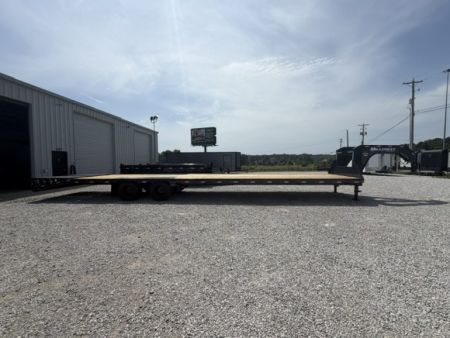 New HillCrest Gooseneck 35+5 25.9 W/ Max Ramps