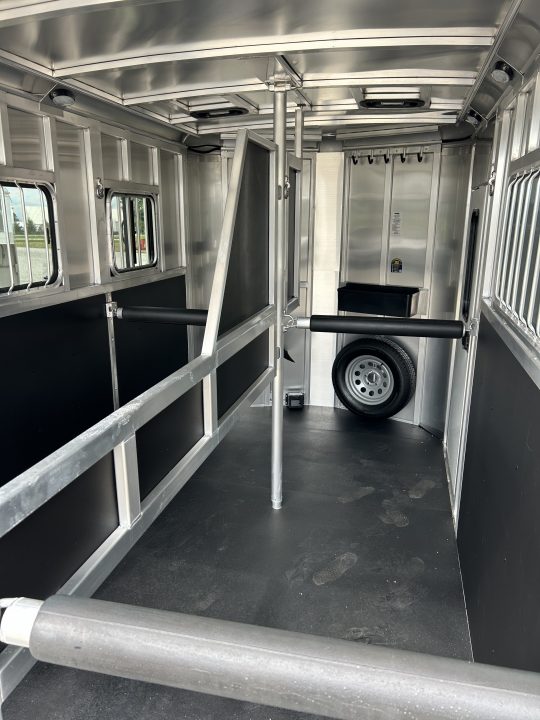 New 2027 Shadow 2 Horse Straight Load Horse Trailer