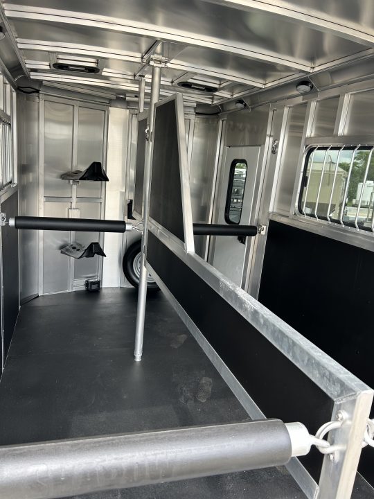 New 2027 Shadow 2 Horse Straight Load Horse Trailer