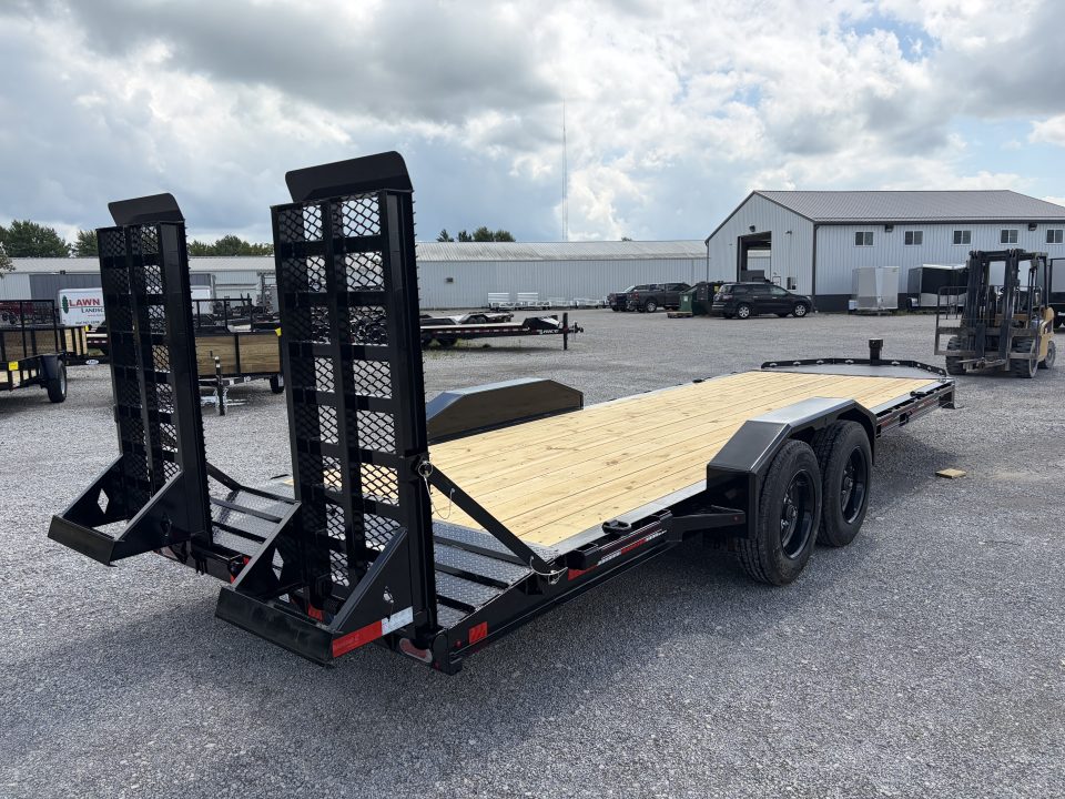 New 2027 Diamond C Trailers LPX207L22X82 (82" X 22') 15.5K (Pacesetter Ed.) Equipment Trailer