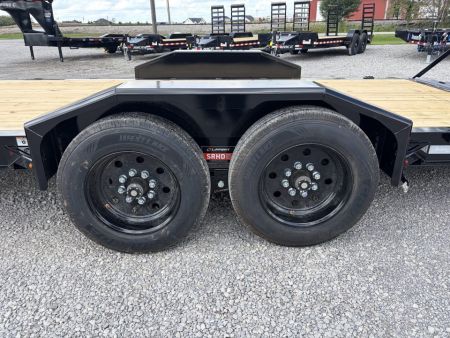 New 2027 Diamond C Trailers LPX207L22X82 (82" X 22') 15.5K (Pacesetter Ed.) Equipment Trailer