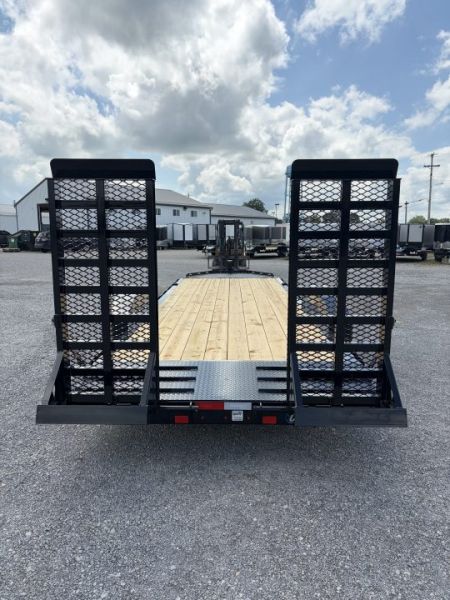 New 2027 Diamond C Trailers LPX207L22X82 (82" X 22') 15.5K (Pacesetter Ed.) Equipment Trailer