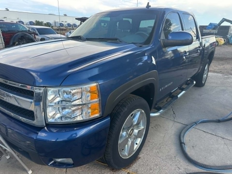 2009 Chevrolet Silverado 1500 LTZ - Photo 8