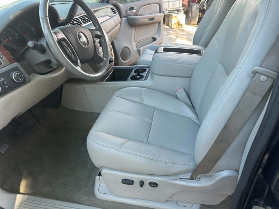 2009 Chevrolet Silverado 1500 LTZ - Photo 38