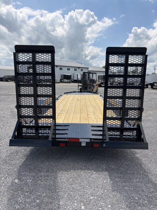 New 2027 Diamond C Trailers LPX207L20X82 (82" X 20') 15.5K Equipment Trailer