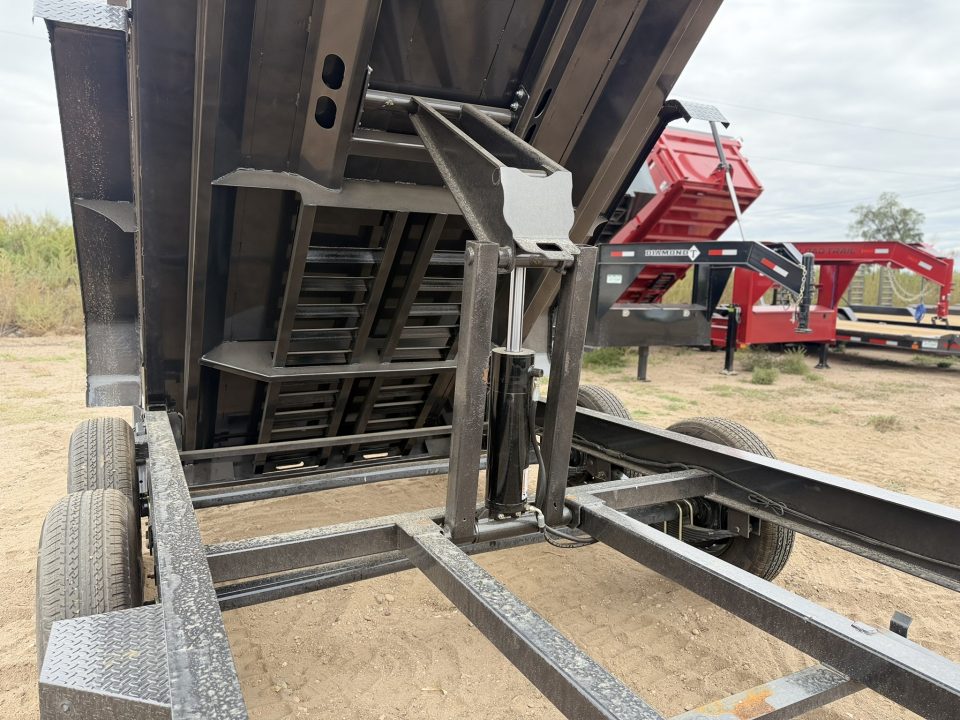 New 2026 Load Trail 7-14-1.5H Dump 7K Axles
