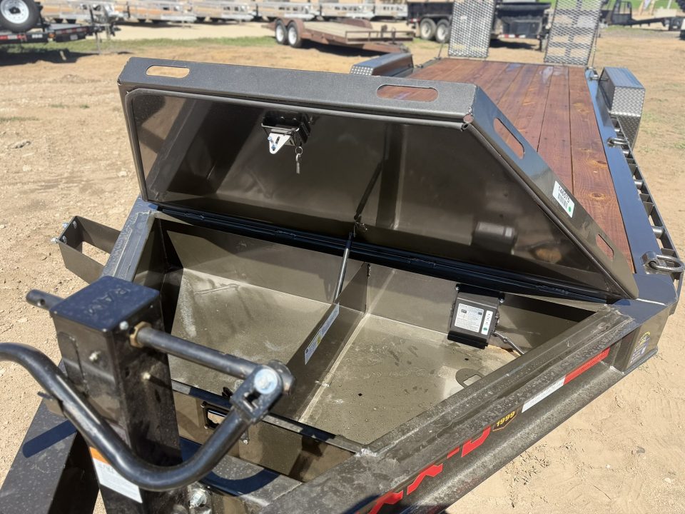 New 2027 MAXX-D 7-HD22 I-Beam Equipment Hauler W/ 18 PLY Tires 17.5K GVWR
