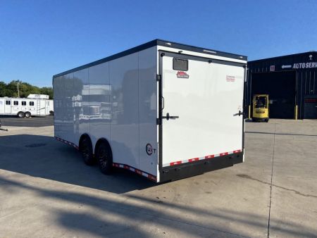 New United UXT-8.5X22Enclosed Trailer