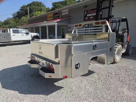 New Martin Truck Bodies Aluminum Gooseneck Service Body SRW 6.5' GMC / Chevy / Ford SMOOTH APPEARANCE