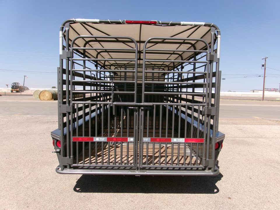 New 2026 WW 6.8x20 GN Stock Trailer w/ Tarp