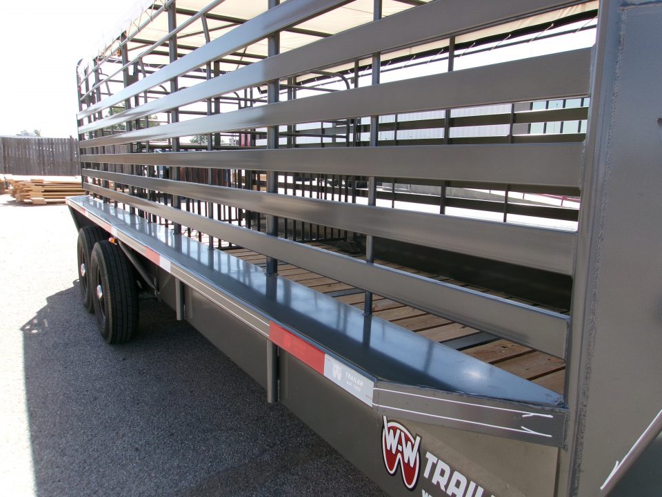New 2026 WW 6.8x20 GN Stock Trailer w/ Tarp