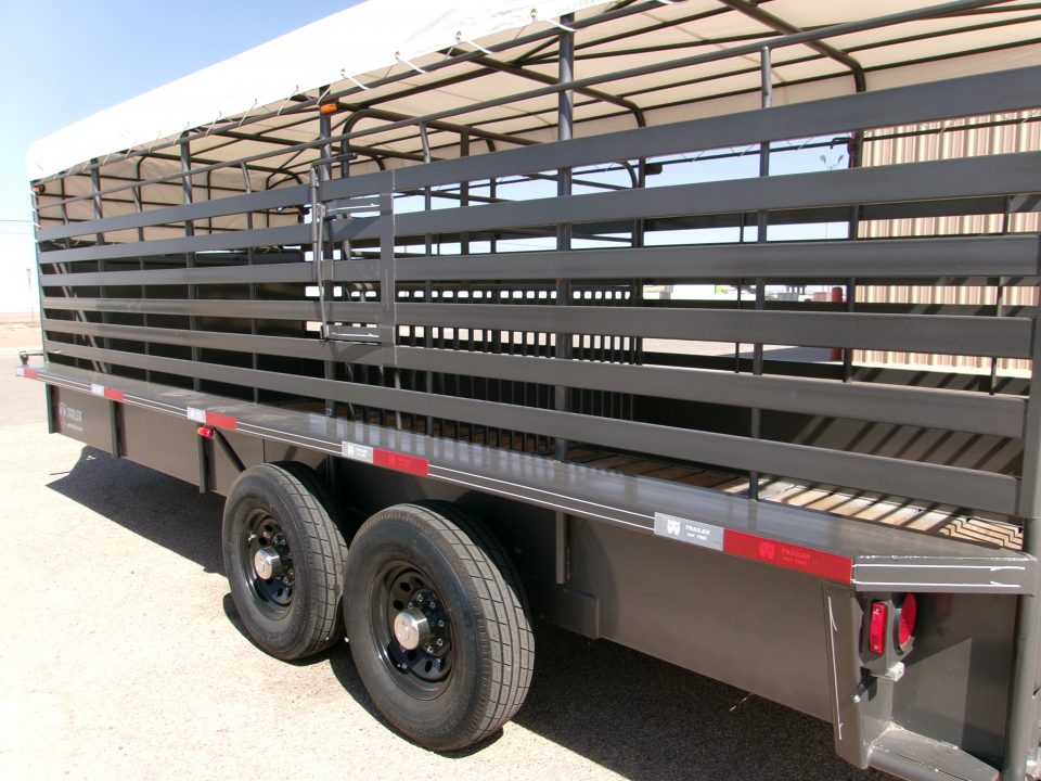 New 2026 WW 6.8x20 GN Stock Trailer w/ Tarp
