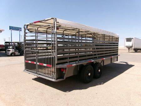 New 2026 WW 6.8x20 GN Stock Trailer w/ Tarp