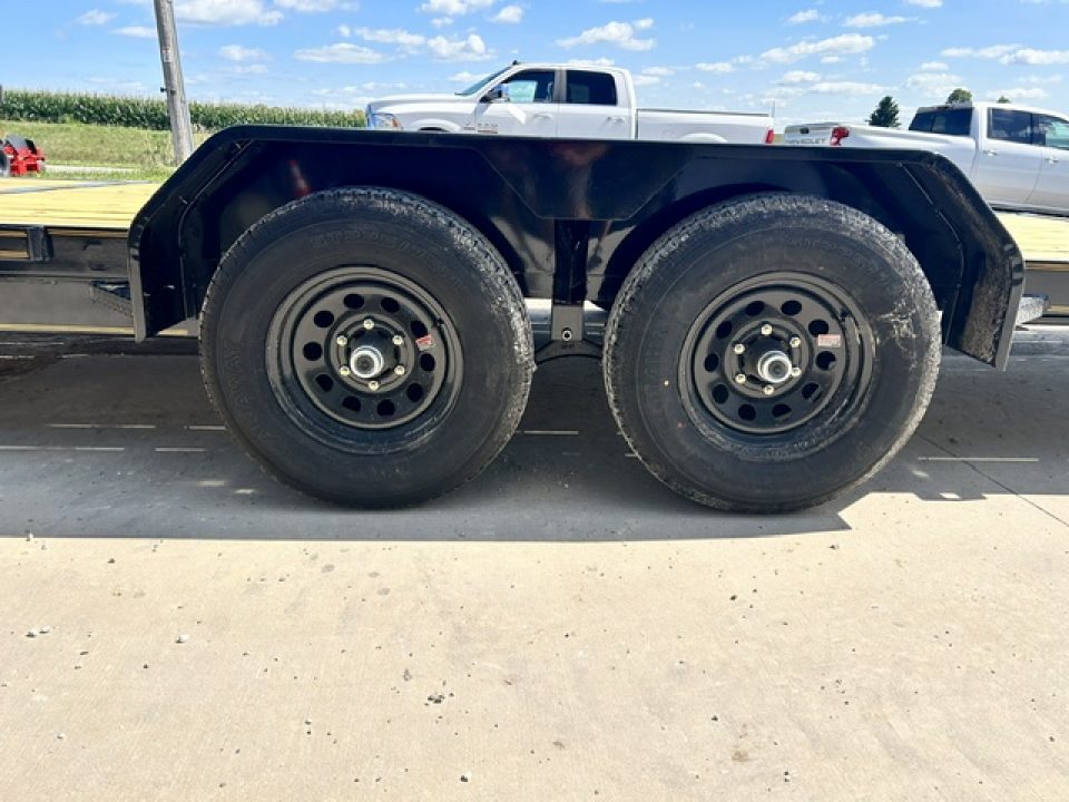 New 2026 Heartland 82x24 9.9 k car hauler / SLIDE OUT RAMPS Car / Racing Trailer