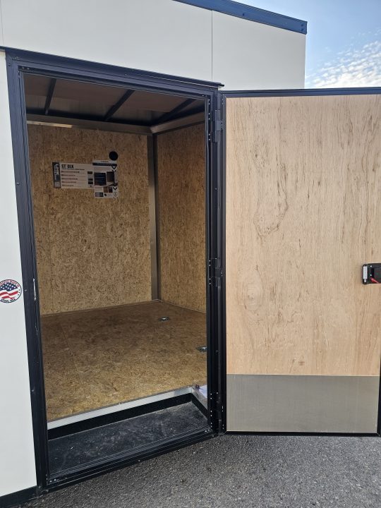 New 2026 Look 8.5x16 Enclosed Cargo Trailer
