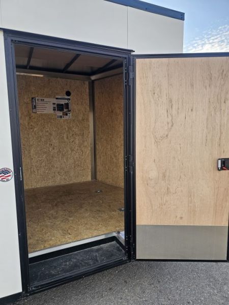 New 2026 Look 8.5x16 Enclosed Cargo Trailer