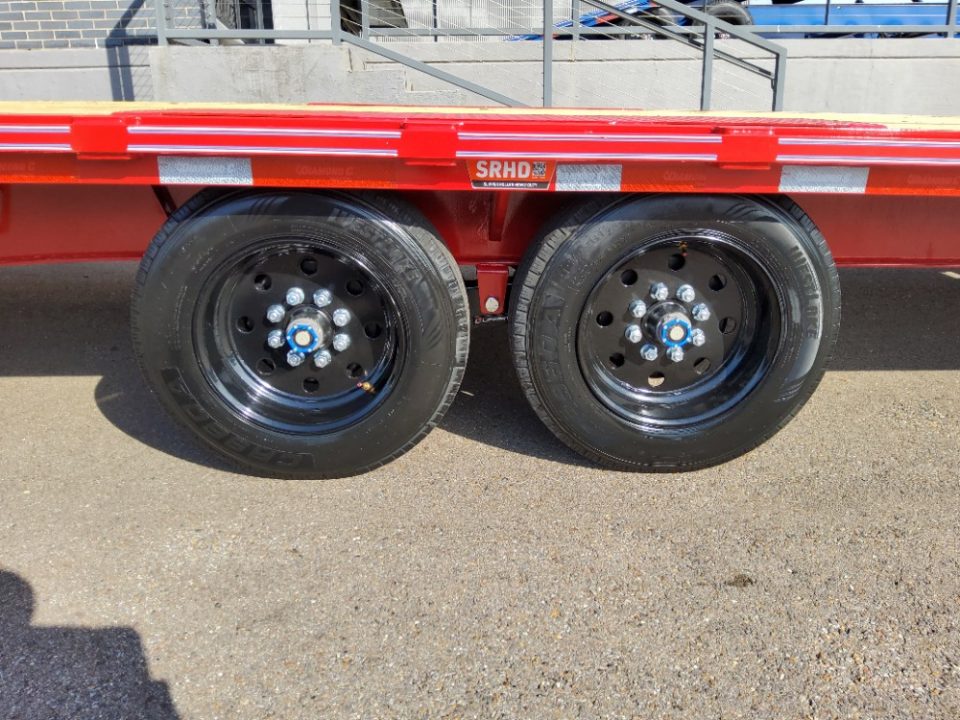 New 2027 Diamond C Trailers FMAX208MR-HS Flatbed Trailer