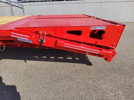 New 2027 Diamond C Trailers FMAX208MR-HS Flatbed Trailer