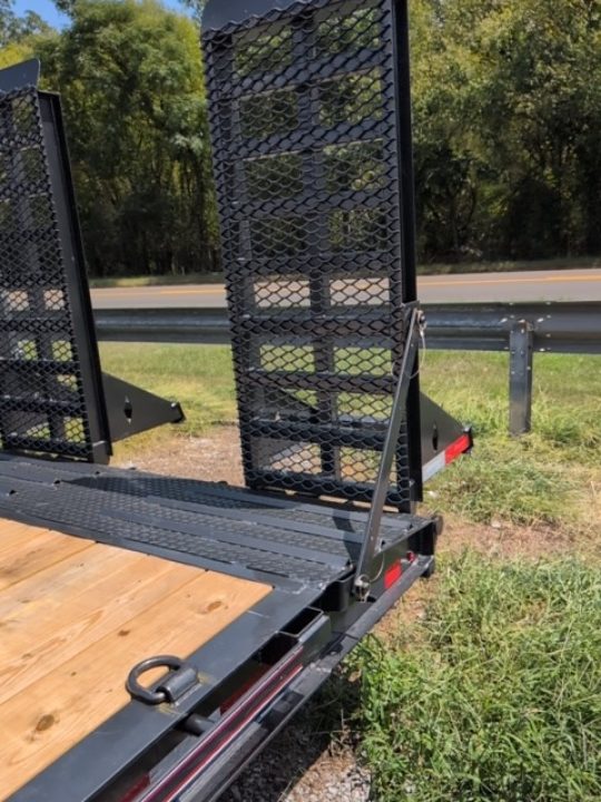 New 2027 Diamond C Trailers LPX210 - Pacesetter Equipment Trailer