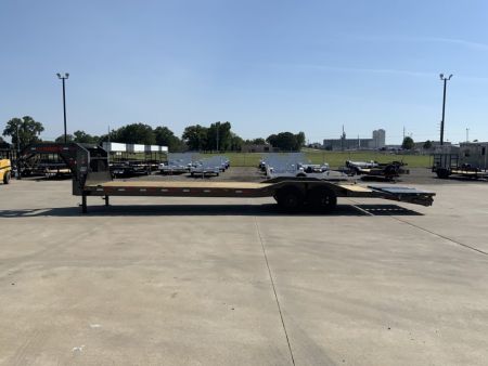 New 2027 MAXX-D 102 X 32 H9X Gooseneck Equipment Trailer