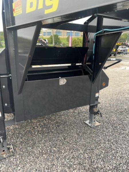New 2027 Big Tex Trailers 25+5 22GN Deckover Trailer