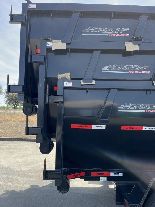 New 2024 Horizon Trailers RDZGN167K Roll Off trailer with 3 bins
