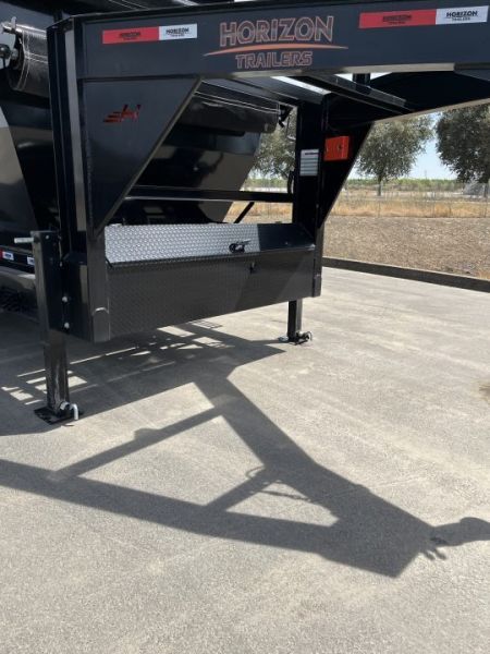New 2024 Horizon Trailers RDZGN167K Roll Off trailer with 3 bins