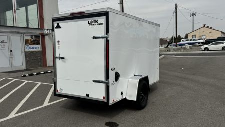New 2026 Look Trailers 5 x 10 ST DLX Flat Top V-Nose 3K Cargo / Enclosed Trailer