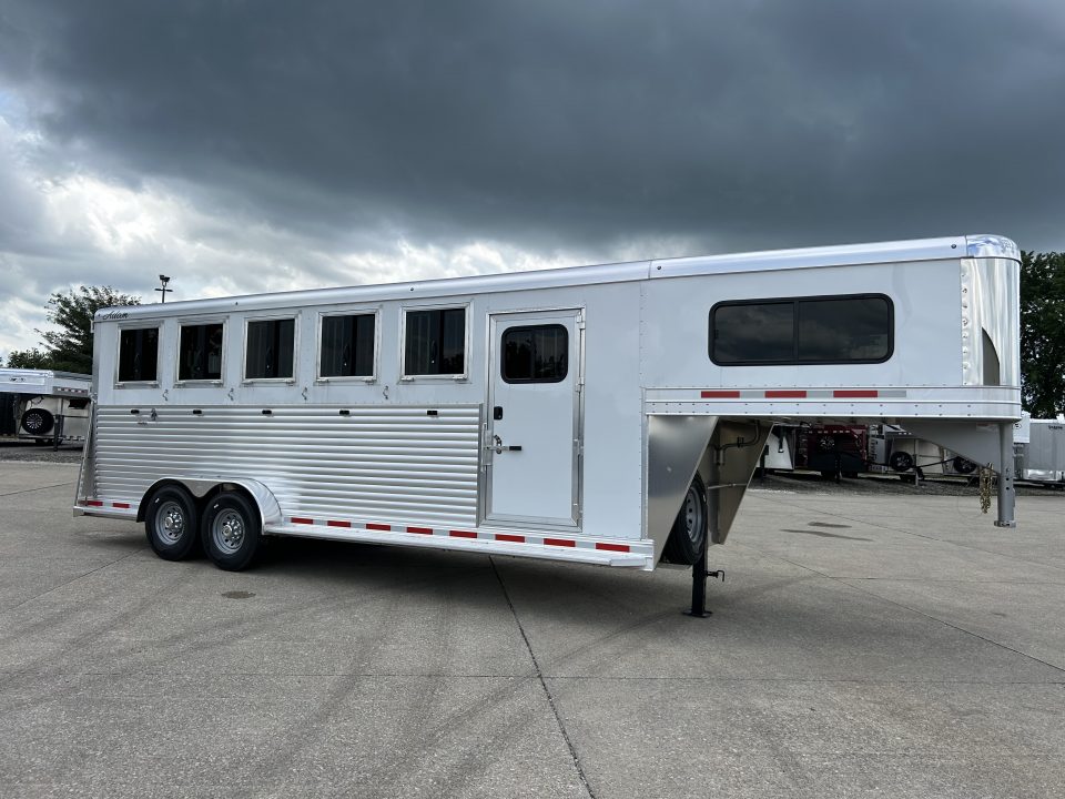 New 2027 Adam 4/5 Horse Pro Racer Horse Trailer