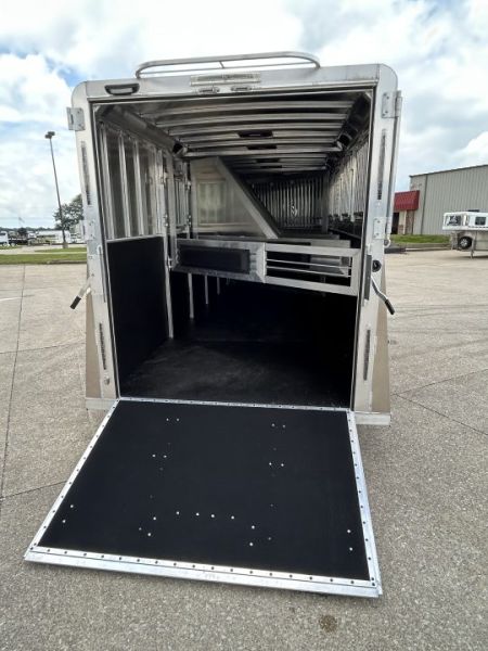 New 2027 Adam 4/5 Horse Pro Racer Horse Trailer