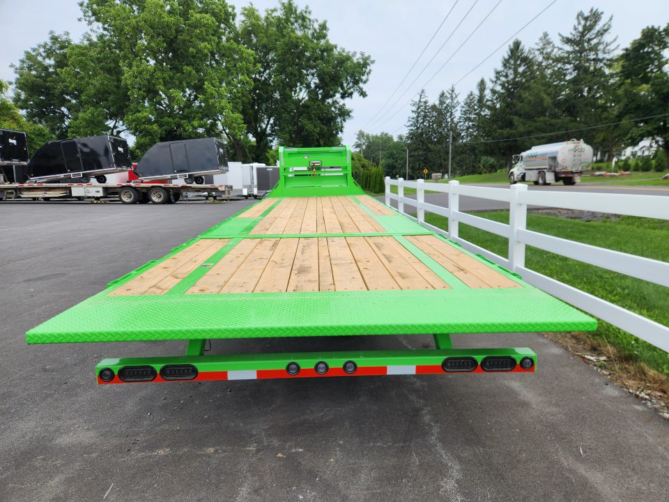 New 2027 Load Trail GL023082 GOOSENECK Equipment Trailer