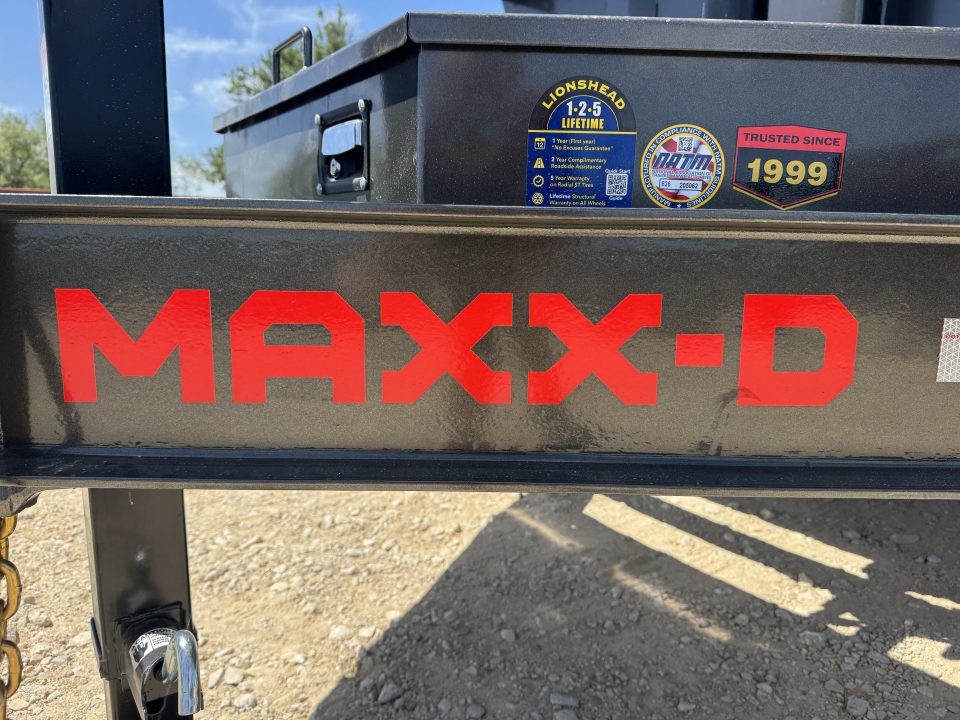 New 2026 MAXX-D DTX8316-7562 Dump Trailer