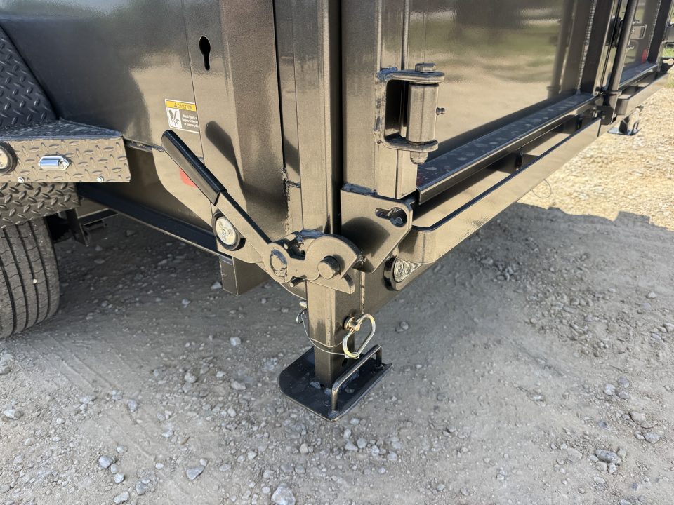New 2026 MAXX-D DTX8316-7562 Dump Trailer