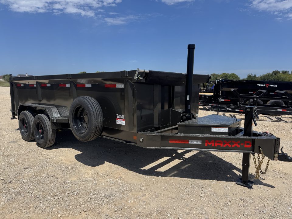 New 2026 MAXX-D DTX8316-7562 Dump Trailer