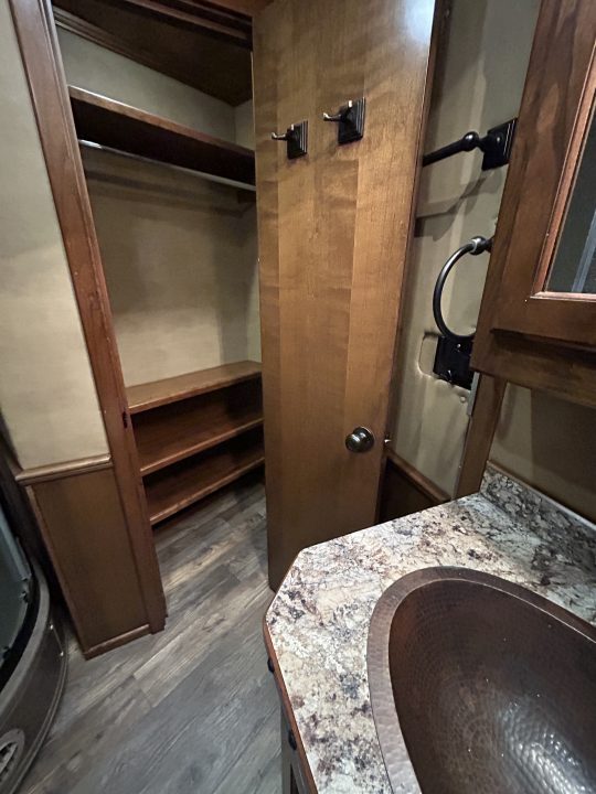 Used 2016 Hart Trailers 4 Horse Living Quarters Horse Trailer