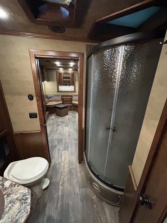 Used 2016 Hart Trailers 4 Horse Living Quarters Horse Trailer