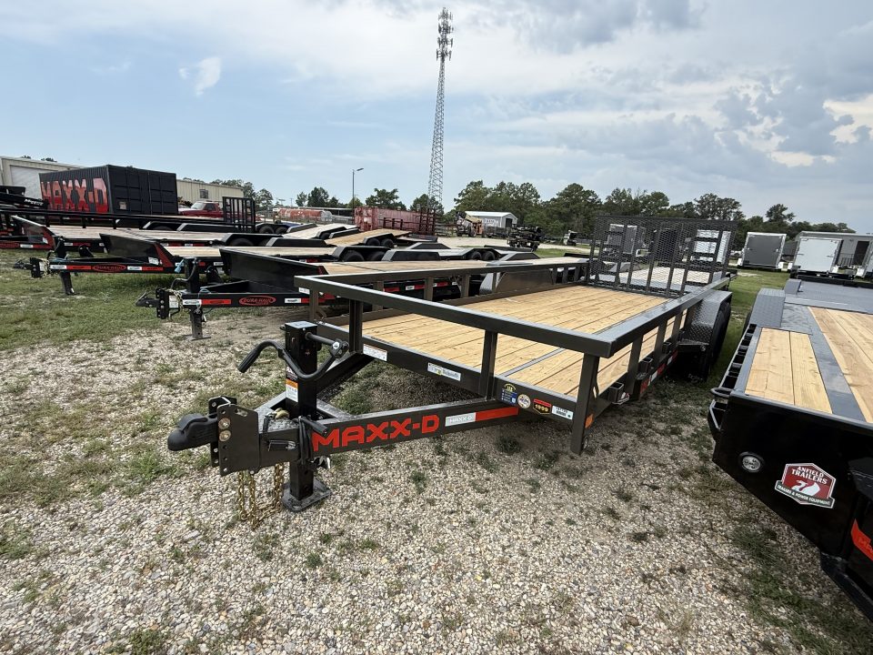 2027 MAXXD U5X8320 photo 2