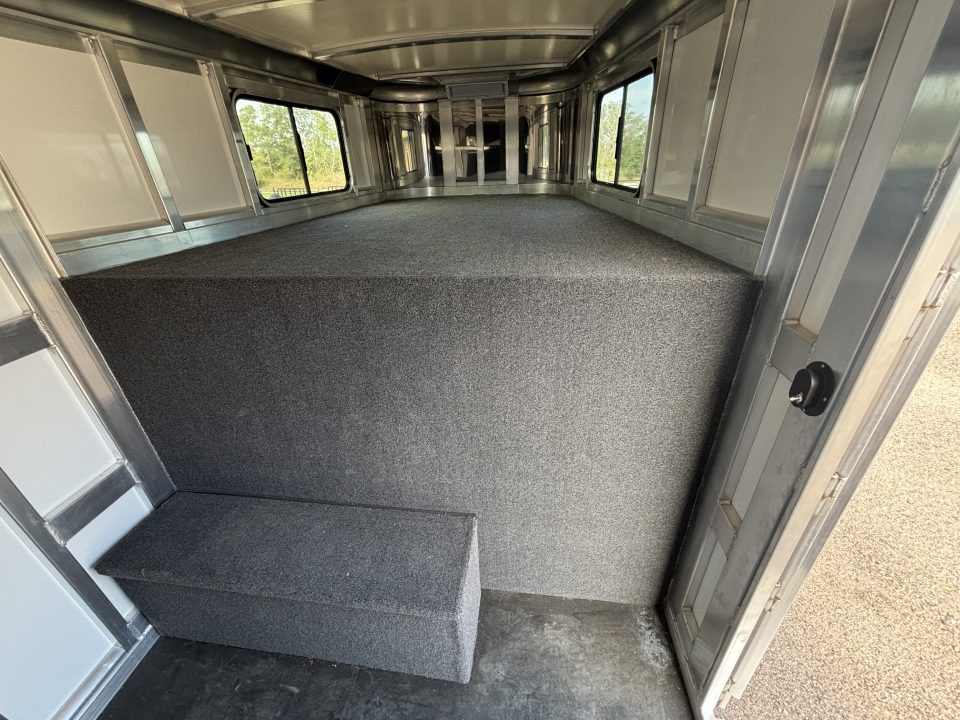 Used 2024 Cimarron Trailers Norstar 4H Horse Trailer