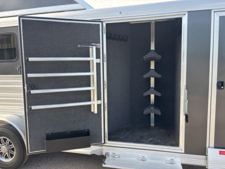 Used 2024 Cimarron Trailers Norstar 4H Horse Trailer