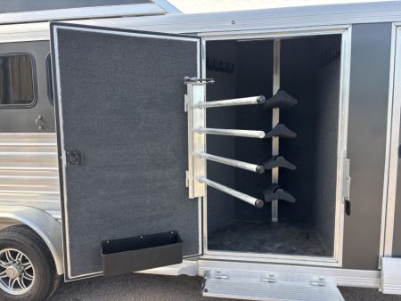 Used 2024 Cimarron Trailers Norstar 4H Horse Trailer