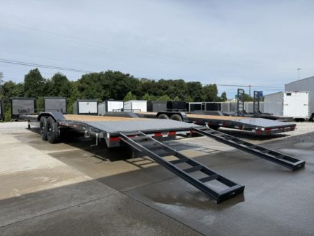 New Lamar Car Hauler 102x32 14K W/4' Dovetail, Tool Box & Winch Plate